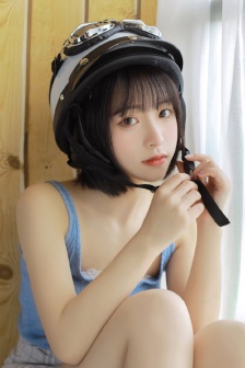 强奸女老师详情介绍
